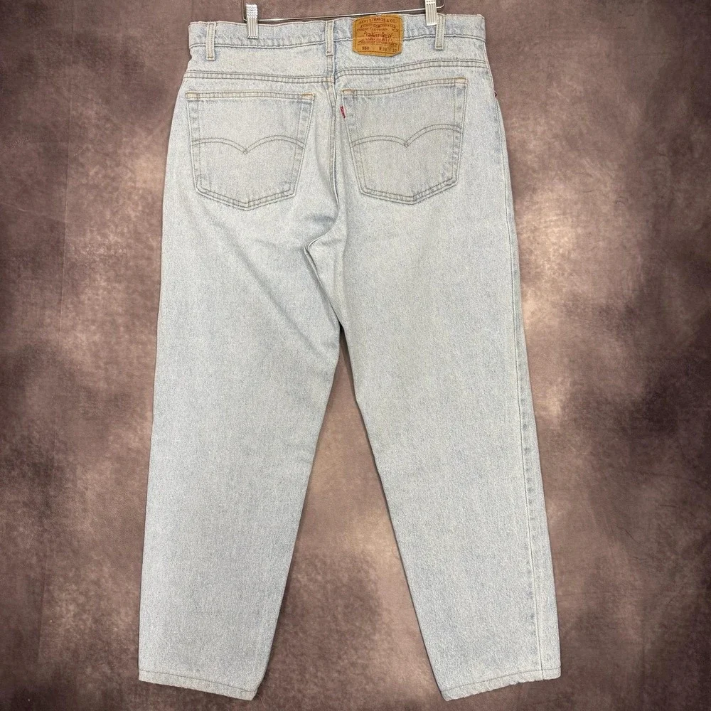Vintage Levis 550 Jeans Mens 38x30 Light Wash Blue Relaxed Tapered‎ Made USA
